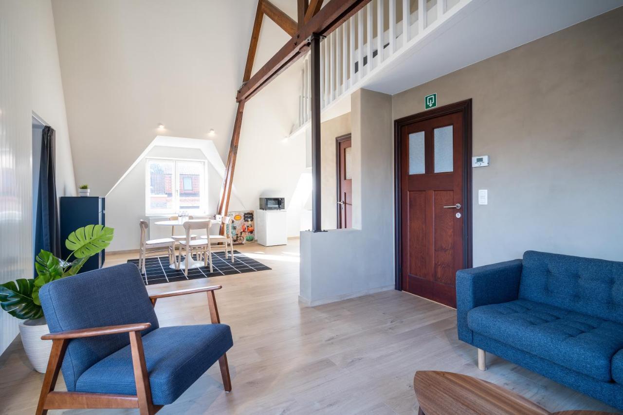 General Sixty-Seven By Romy&Travis Hotel Brugge Bagian luar foto